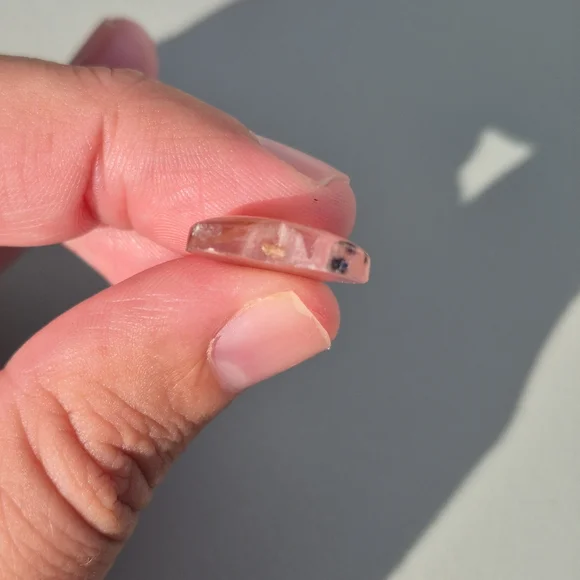 Hear Cut Rodochrosite Gemstone - Picture 8 of 11